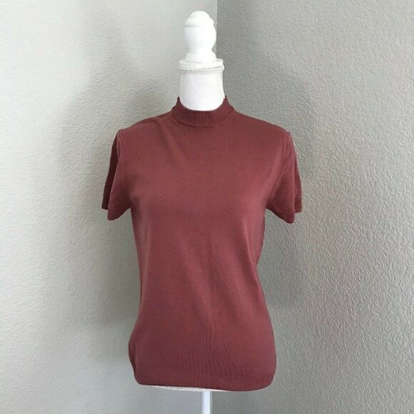 Zara Womens Maroon Short Hem Top Size Medium - Picture 1 of 6